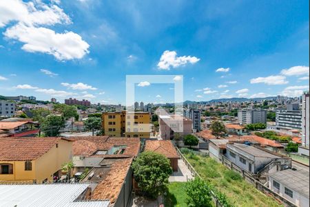 Sala de apartamento para alugar com 4 quartos, 320m² em Padre Eustáquio, Belo Horizonte