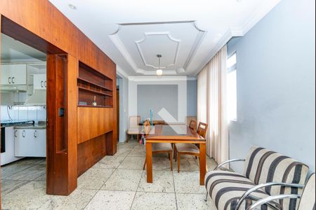 Sala de apartamento para alugar com 4 quartos, 320m² em Padre Eustáquio, Belo Horizonte
