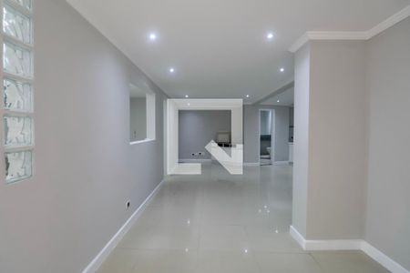Sala de apartamento para alugar com 3 quartos, 135m² em Morro do Maluf, Guarujá