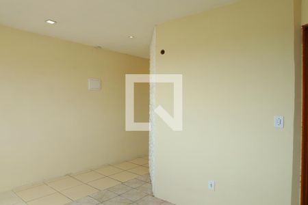 Sala de casa para alugar com 2 quartos, 110m² em Vila Verde, São Paulo