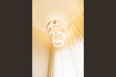 Detalhe de casa de condomínio à venda com 3 quartos, 305m² em Alphaville, Santana de Parnaíba