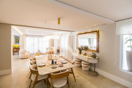 Sala  de casa de condomínio à venda com 3 quartos, 305m² em Alphaville, Santana de Parnaíba