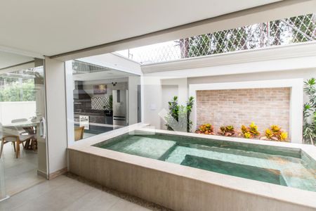 Vista da Sala de casa de condomínio à venda com 3 quartos, 305m² em Alphaville, Santana de Parnaíba