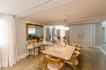 Sala  de casa de condomínio à venda com 3 quartos, 305m² em Alphaville, Santana de Parnaíba