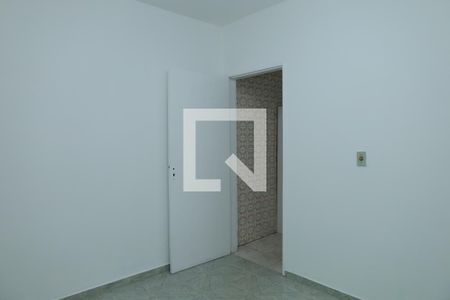 Sala de casa para alugar com 2 quartos, 70m² em Conjunto Residencial José Bonifácio, São Paulo