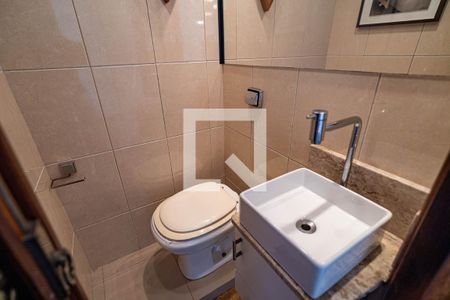 Lavabo de apartamento para alugar com 2 quartos, 64m² em Bela Vista, São Paulo