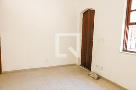 Sala de casa de condomínio à venda com 2 quartos, 48m² em Todos Os Santos, Rio de Janeiro