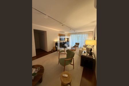 Sala de apartamento para alugar com 3 quartos, 218m² em Brooklin Novo, São Paulo