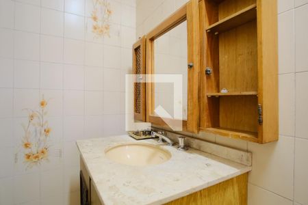 Banheiro da Suíte de casa à venda com 4 quartos, 99m² em Chácara Califórnia, São Paulo