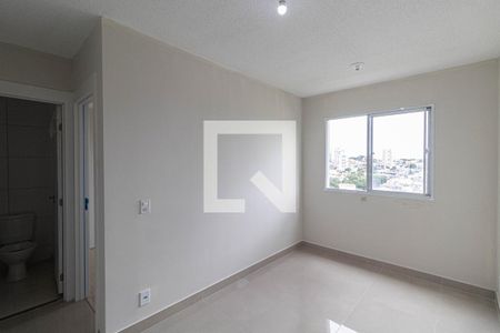 Sala/Cozinha/Área de Serviço de apartamento para alugar com 2 quartos, 36m² em Vila Norma, São Paulo