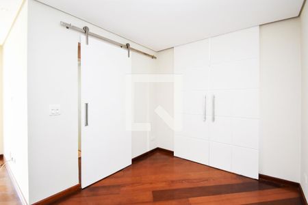 Sala 1 de apartamento para alugar com 2 quartos, 56m² em Pinheiros, São Paulo