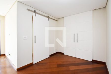 Sala 1 de apartamento para alugar com 2 quartos, 56m² em Pinheiros, São Paulo