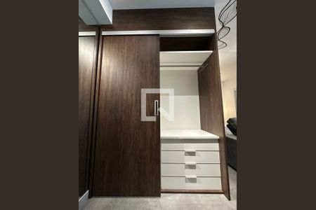 Quarto de kitnet/studio à venda com 1 quarto, 34m² em Pinheiros, São Paulo