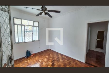 Sala de casa para alugar com 2 quartos, 110m² em Irajá, Rio de Janeiro