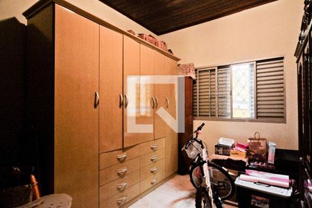 Casa para alugar com 4 quartos, 230m² em Vila Ester (zona Norte), São Paulo