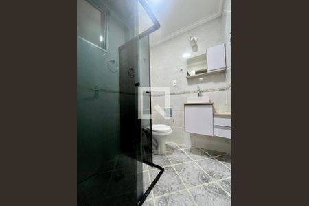 Banheiro de apartamento à venda com 2 quartos, 66m² em Ponte Preta, Campinas