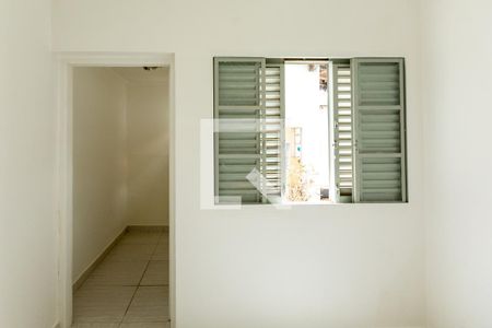 Quarto 2 de casa para alugar com 2 quartos, 70m² em Jardim Brasil, Campinas