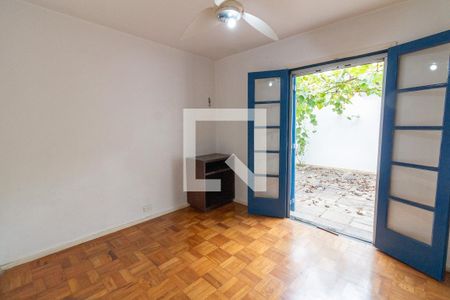 Quarto 1 de casa para alugar com 3 quartos, 317m² em Parque Continental, São Paulo