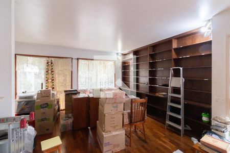 Sala de casa para alugar com 3 quartos, 317m² em Parque Continental, São Paulo