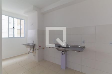 Cozinha de apartamento para alugar com 2 quartos, 35m² em Jardim Adutora, São Paulo