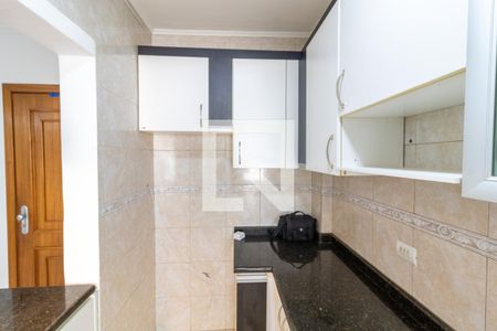 Cozinha e Área de Serviço de apartamento para alugar com 2 quartos, 50m² em Vila Nova, Porto Alegre