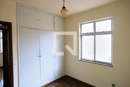 Quarto de apartamento à venda com 2 quartos, 70m² em Santa Efigênia, Belo Horizonte