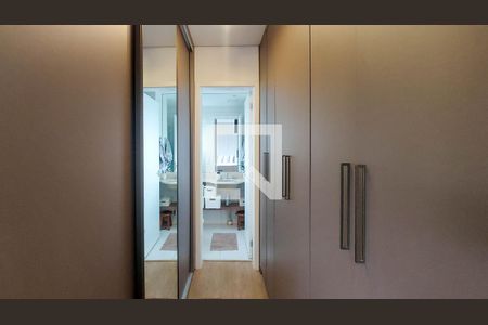 Closet da suíte de apartamento à venda com 2 quartos, 65m² em Vila Leopoldina, São Paulo