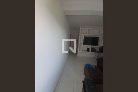 Casa para alugar com 1 quarto, 45m² em Setor Garavelo, Goiânia