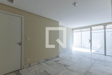 Sala de apartamento para alugar com 3 quartos, 115m² em Carlos Prates, Belo Horizonte