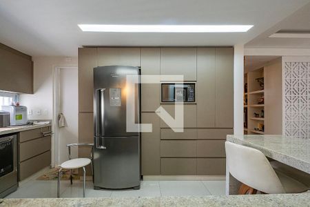 Sala/Cozinha de apartamento à venda com 3 quartos, 192m² em Cerqueira César, São Paulo