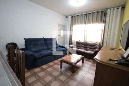 Sala de casa à venda com 4 quartos, 238m² em Parque Novo Oratório, Santo André