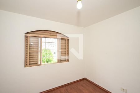 Quarto 1 de casa para alugar com 2 quartos, 150m² em Jardim São Jorge, São Paulo