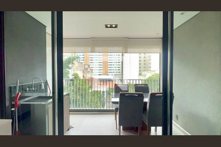 Varanda de kitnet/studio à venda com 1 quarto, 38m² em Pinheiros, São Paulo