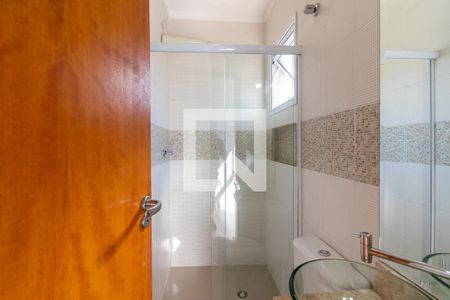 Banheiro da Suíte 1 de casa de condomínio para alugar com 3 quartos, 112m² em Parque Mandaqui, São Paulo