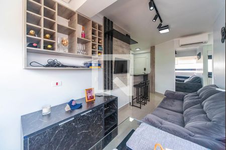 Sala de apartamento à venda com 2 quartos, 46m² em Campestre, Santo André