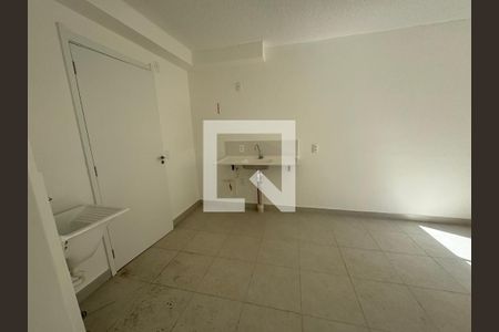 Cozinha de apartamento à venda com 2 quartos, 32m² em Vila Maria, São Paulo