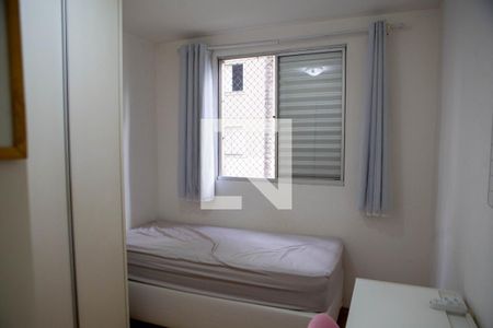 Quarto 1 de apartamento para alugar com 3 quartos, 69m² em Cidade dos Bandeirantes, São Paulo