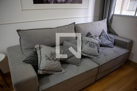 Sala de apartamento para alugar com 3 quartos, 69m² em Cidade dos Bandeirantes, São Paulo