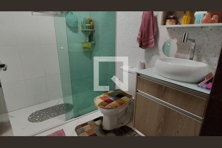 Casa à venda com 2 quartos, 180m² em Vila Palmeiras, São Paulo