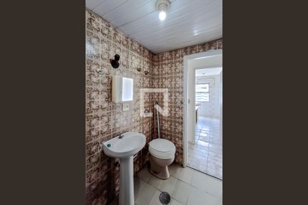 Banheiro de kitnet/studio para alugar com 1 quarto, 44m² em Liberdade, São Paulo