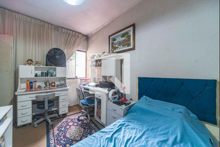 Quarto 1 de casa à venda com 2 quartos, 149m² em Jardim Silvana, Santo André