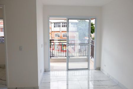 sala de apartamento para alugar com 2 quartos, 53m² em Km 18, Osasco