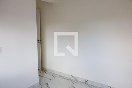 Quarto 1 de apartamento para alugar com 2 quartos, 53m² em Km 18, Osasco