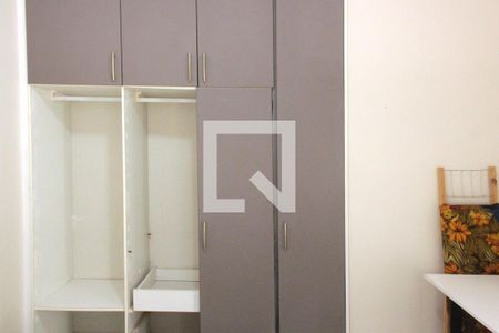 Quarto de apartamento para alugar com 1 quarto, 68m² em José Menino, Santos