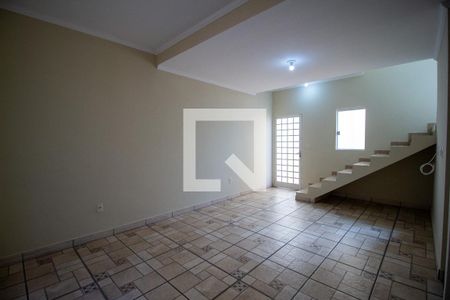 Sala  de casa de condomínio para alugar com 2 quartos, 70m² em Jardim Clarice I, Votorantim