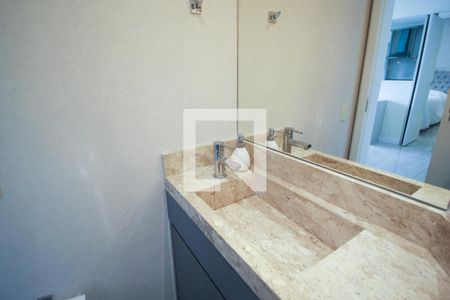Lavabo de apartamento para alugar com 1 quarto, 54m² em Vila Nova Conceição, São Paulo