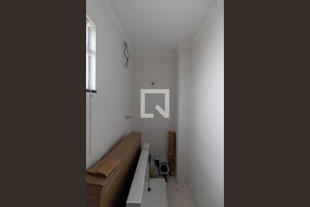 Banheiro Suíte 1 de apartamento para alugar com 2 quartos, 45m² em Vila Dalila, São Paulo