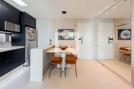 Sala de apartamento à venda com 2 quartos, 55m² em Vila Independencia, São Paulo