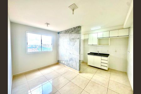 Apartamento à venda com 2 quartos, 43m² em Jardim Gracinda, Guarulhos