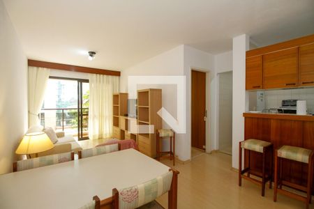 Sala de Estar e Jantar de apartamento para alugar com 3 quartos, 140m² em Jardim Paulista, São Paulo